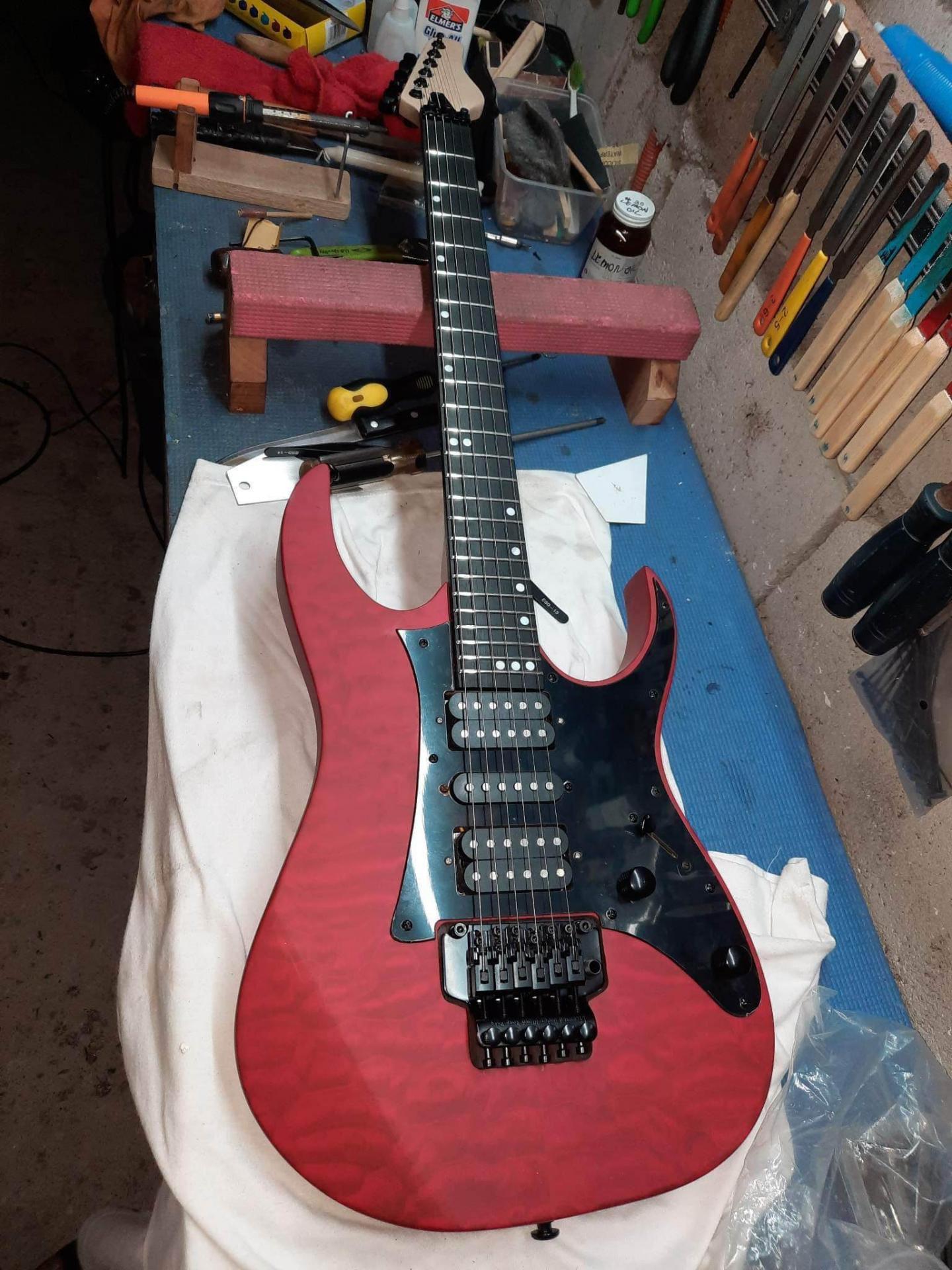Billy B. JE-style guitar build - front view